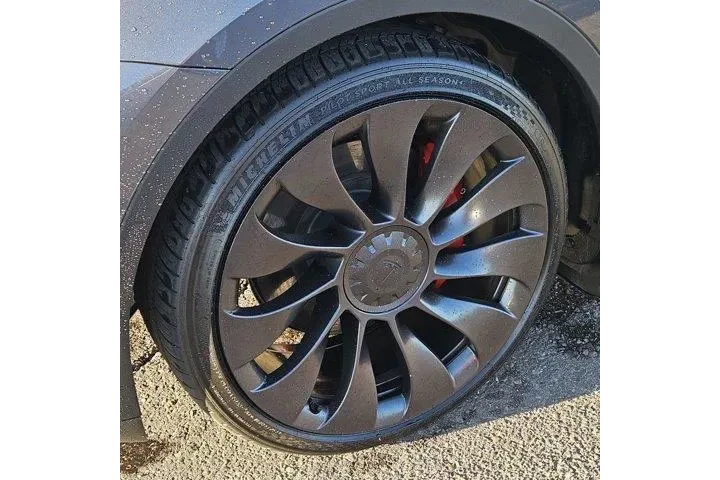 $32888 : Tesla Model Y 2023 AWD Perfo image 9