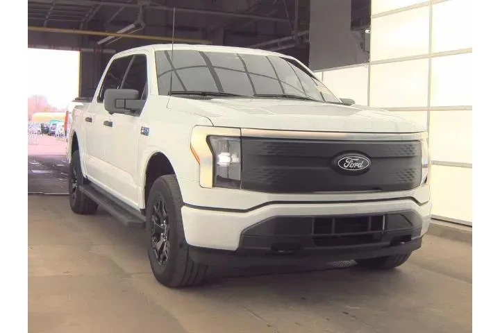 $39999 : Ford F-150 Lightning 2025 AW image 4