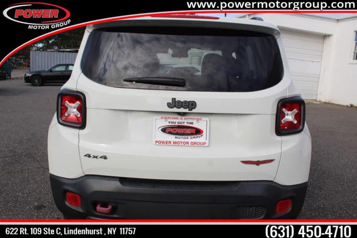 $21500 : Used  Jeep Renegade 4WD 4dr Tr image 6