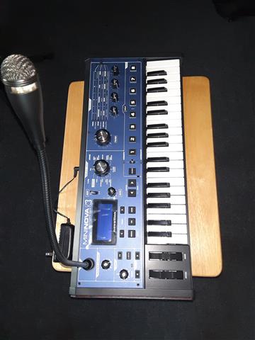 Mini Nova Synthesizer image 1