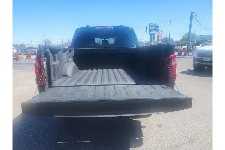 $36997 : Ford F-150 2024 4x2 STX 4dr image 4