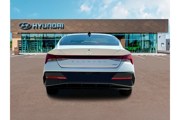 $24093 : Hyundai ELANTRA Hybrid 2025 image 6