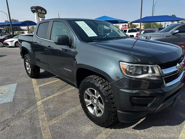 $24995 : Pre-Owned 2018 Colorado Crew image 4