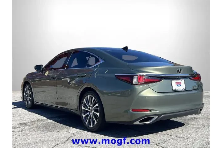 $28995 : Lexus ES 350 2019 F SPORT 4d image 2