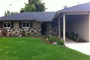 * 3 bed 2 bath home located en Los Angeles