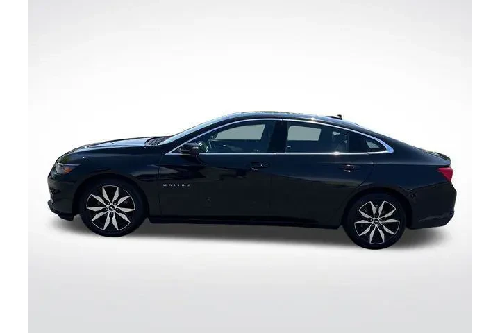 $14889 : Chevrolet Malibu 2017 LT 4dr image 2