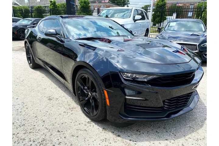 2019 Camaro 2SS Coupe image 3