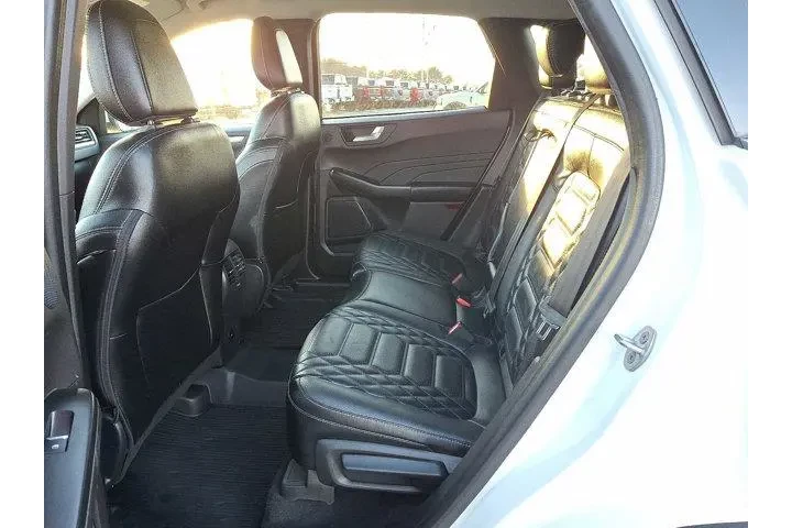 $27200 : Ford Escape Hybrid 2024 AWD image 10