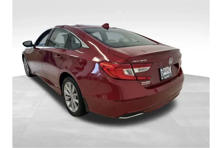 $23550 : Honda Accord 2022 LX 4dr Sed image 5