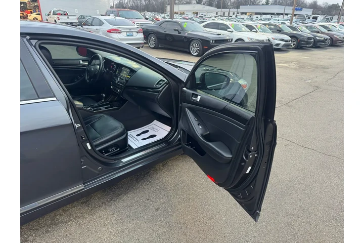 $9980 : 2016 Cadenza 4dr Sdn Premium image 8