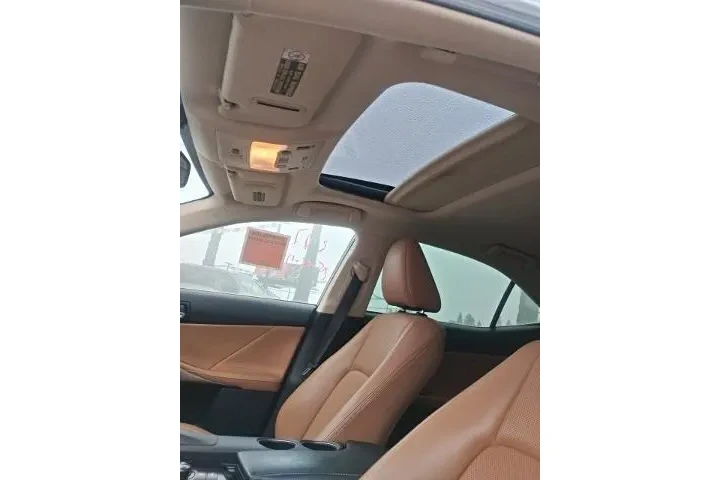 $18988 : Lexus IS 250 2014 4dr Sedan image 3