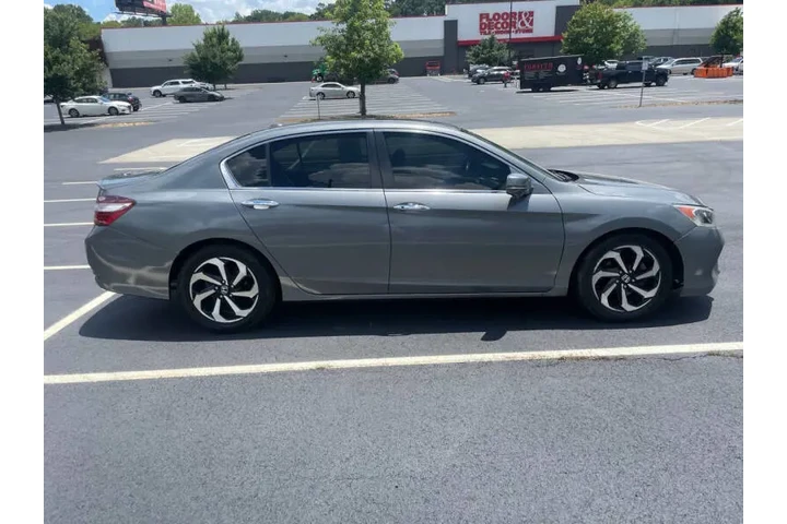$17650 : 2017 Accord EX-L image 5
