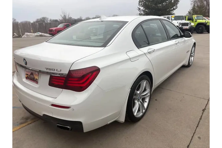 $14950 : 2014 BMW 7 Series 750Li xDrive image 5
