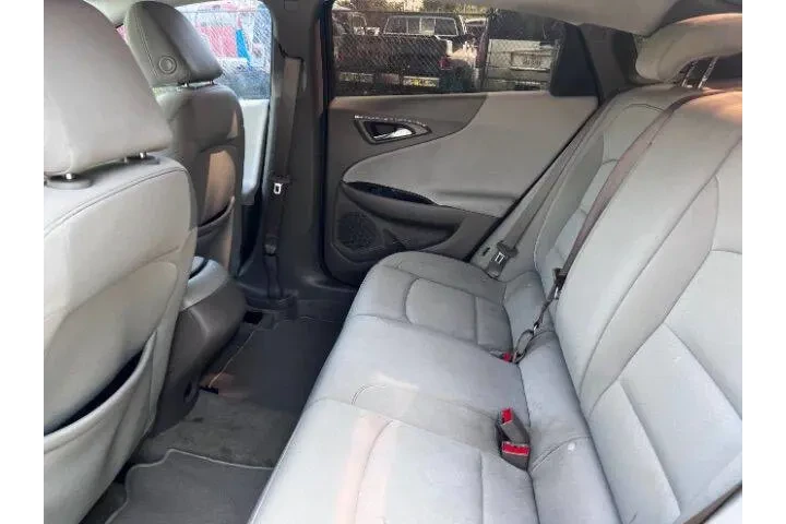 $23995 : 2022 Malibu LS image 10