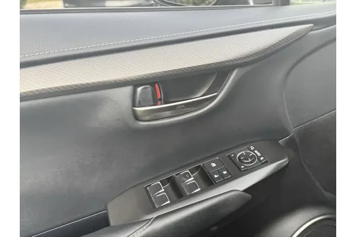 $20950 : Lexus NX 300 2018 AWD 4dr Cr image 9