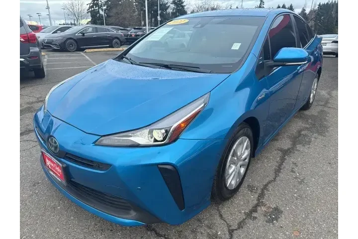 $19999 : Toyota Prius 2022 Nightshade image 1