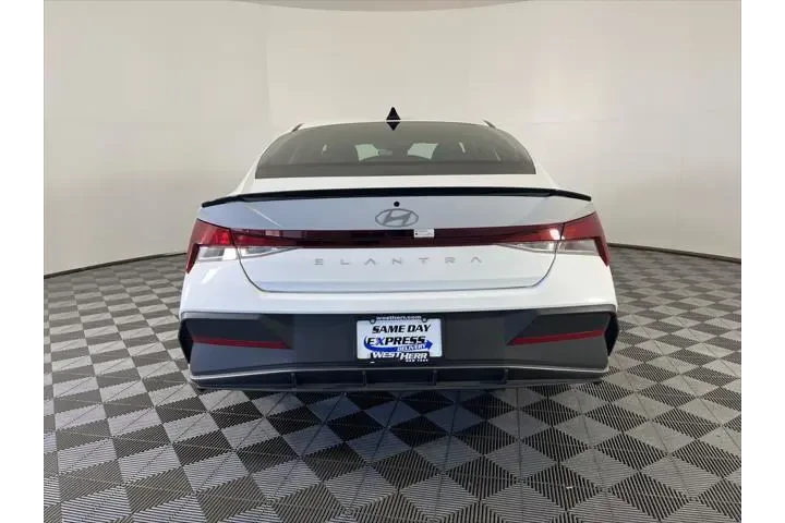 $21905 : Hyundai ELANTRA 2025 SEL Spo image 9