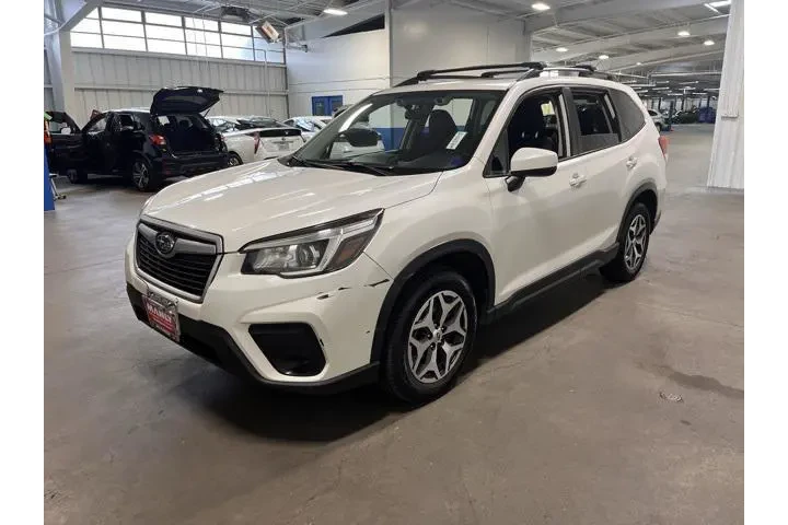 $17972 : Subaru Forester 2020 AWD Pre image 7