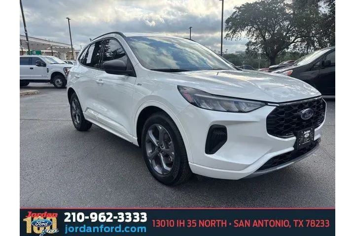 $23265 : Ford Escape 2023 ST-Line 4dr image 1