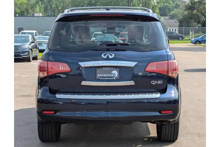 $15472 : 2015 QX80 image 10