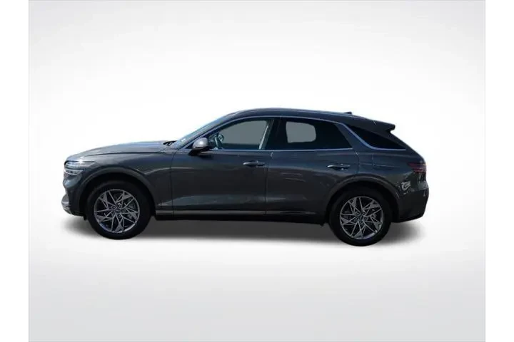 $34200 : Genesis GV70 2023 AWD 2.5T S image 5