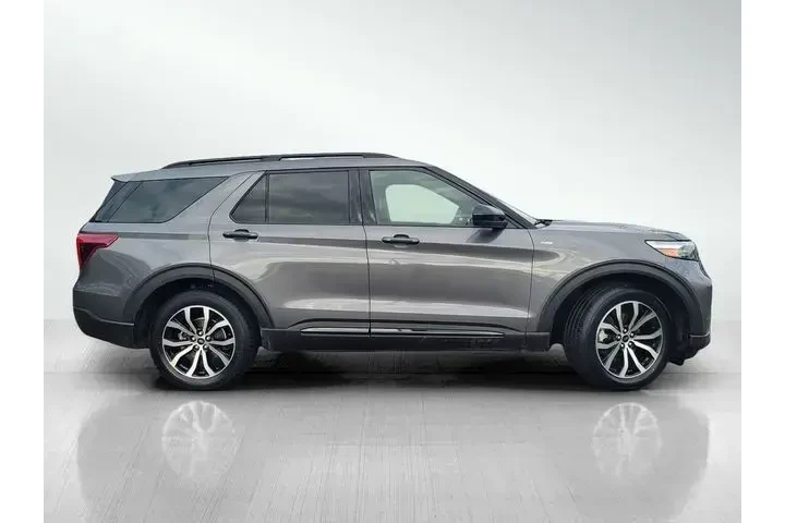 $28584 : Ford Explorer 2022 AWD ST-Li image 3