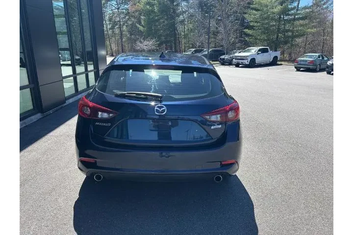 $17295 : Mazda Mazda3 2018 Touring 4d image 5