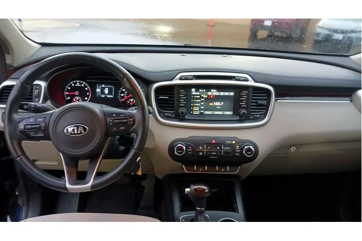 $16998 : Kia Sorento 2018 AWD LX 4dr image 8