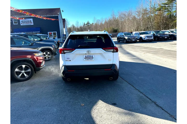 $23900 : Toyota RAV4 2020 AWD XLE 4dr image 8