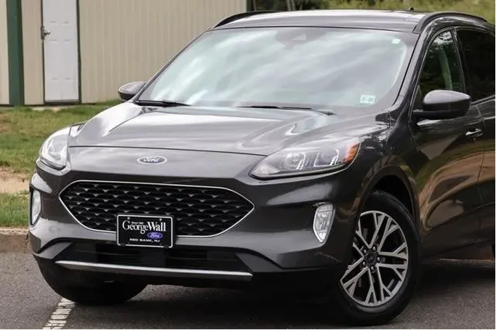 $17995 : Ford Escape 2020 AWD SEL 4dr image 3