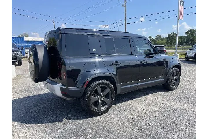$37989 : Land Rover Defender 2020 AWD image 2