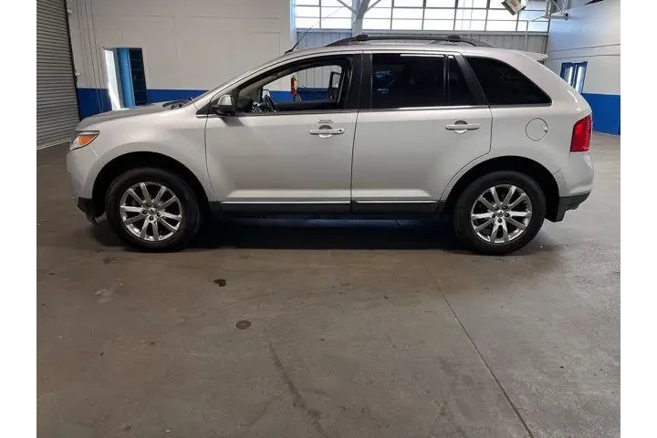 $5940 : Ford Edge 2011 AWD Limited 4 image 6