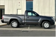 $15900 : Toyota Tacoma 2013 4x2 Base thumbnail