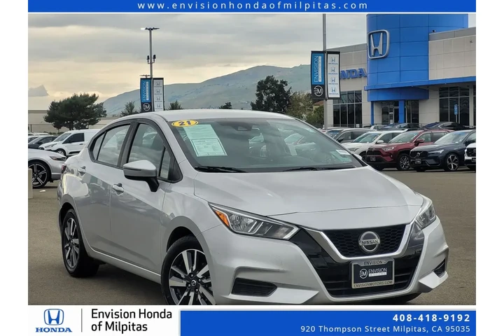 $13588 : Nissan Versa 2021 SV 4dr Sed image 1