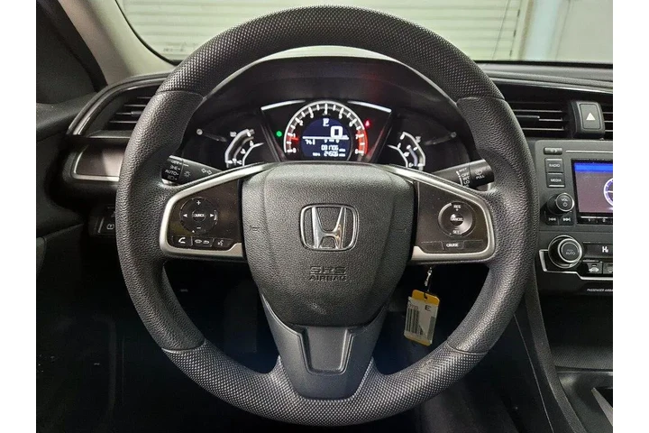 $16998 : Honda Civic 2016 LX 4dr Seda image 10