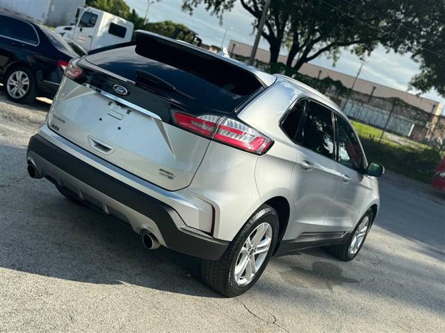 $15900 : Ford Edge image 2