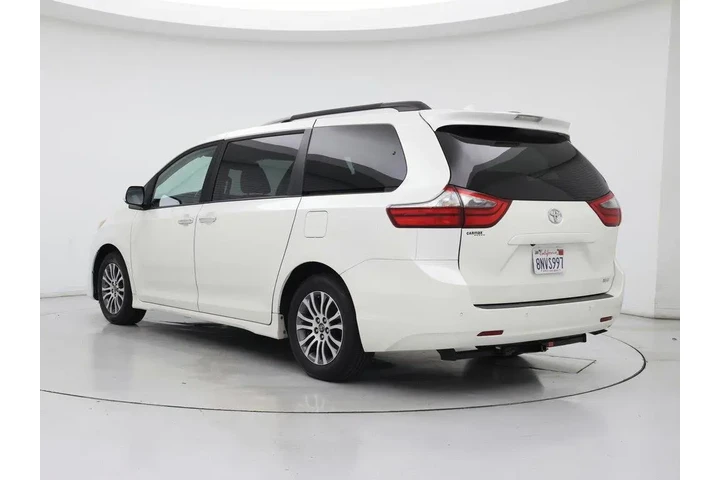 $36998 : Toyota Sienna 2020 XLE 7-Pas image 2