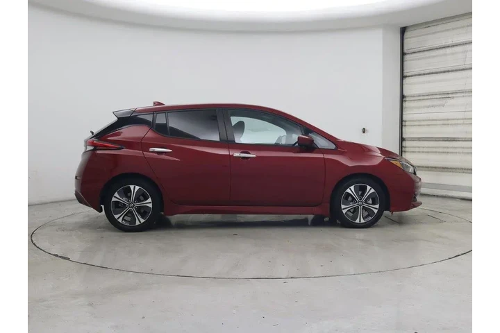 $14599 : Nissan LEAF 2022 SV 4dr Hatc image 7