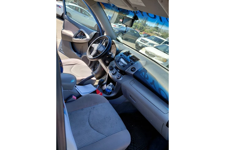 $5 : Toyota rav4 image 3