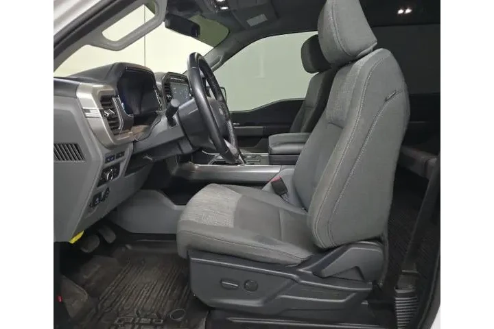 $37600 : Ford F-150 Lightning 2022 AW image 5