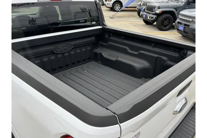 $28777 : Ford Maverick 2024 AWD XL 4d image 9