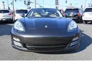 $15998 : 2010 Panamera 4S thumbnail