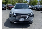$29487 : Nissan Rogue 2025 AWD SL 4dr thumbnail