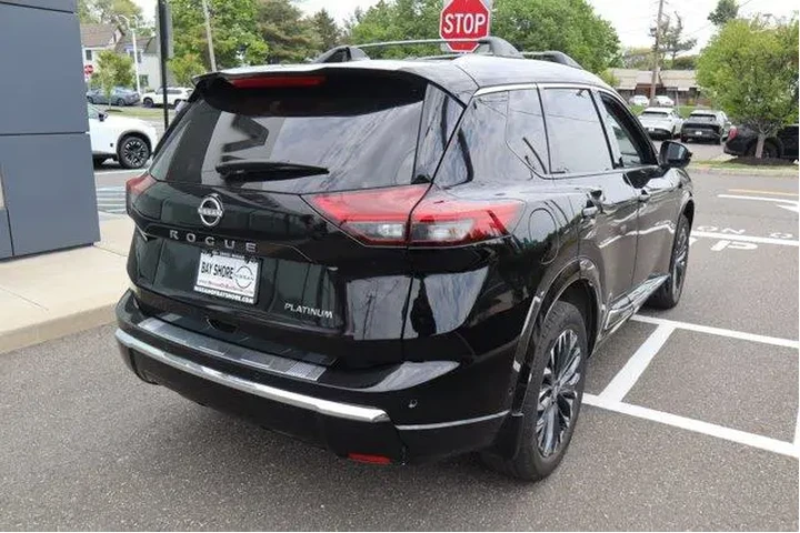 $34243 : Nissan Rogue 2025 Platinum 4 image 6
