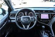 $21995 : 2018 Toyota Camry LE thumbnail