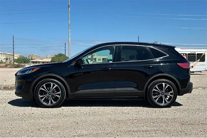 $21777 : Ford Escape 2022 SE 4dr SUV image 8
