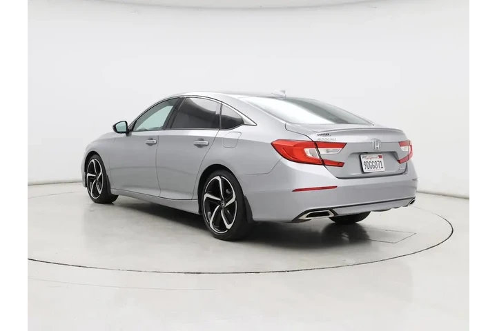 $19998 : Honda Accord 2019 Sport 4dr image 2