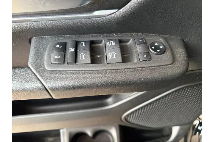 $31616 : Ram 1500 2021 4x4 Big Horn 4 image 8