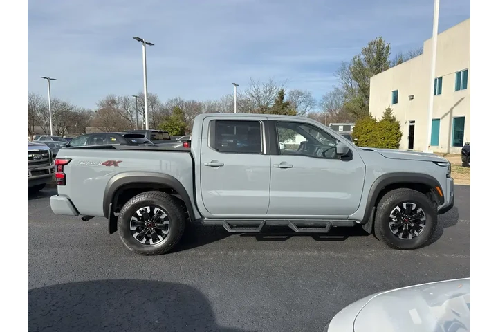 $32995 : Nissan Frontier 2024 4x4 PRO image 8