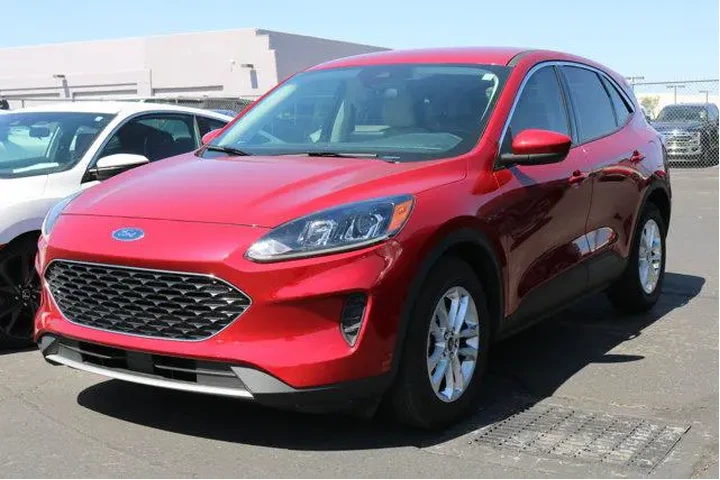 $23459 : Ford Escape 2023 ST-Line 4dr image 7